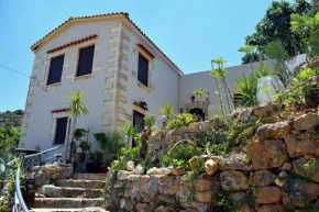 Hotels in Tsikalaria
